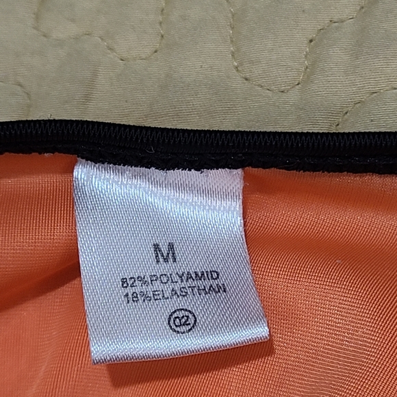 2 Piece Neoprene bikini size M - Picture 8 of 11